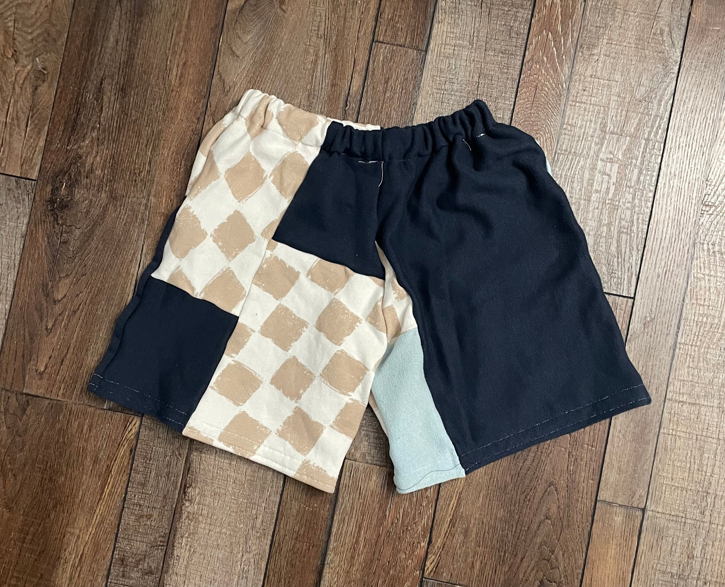 Get Ur Dreams Shorts