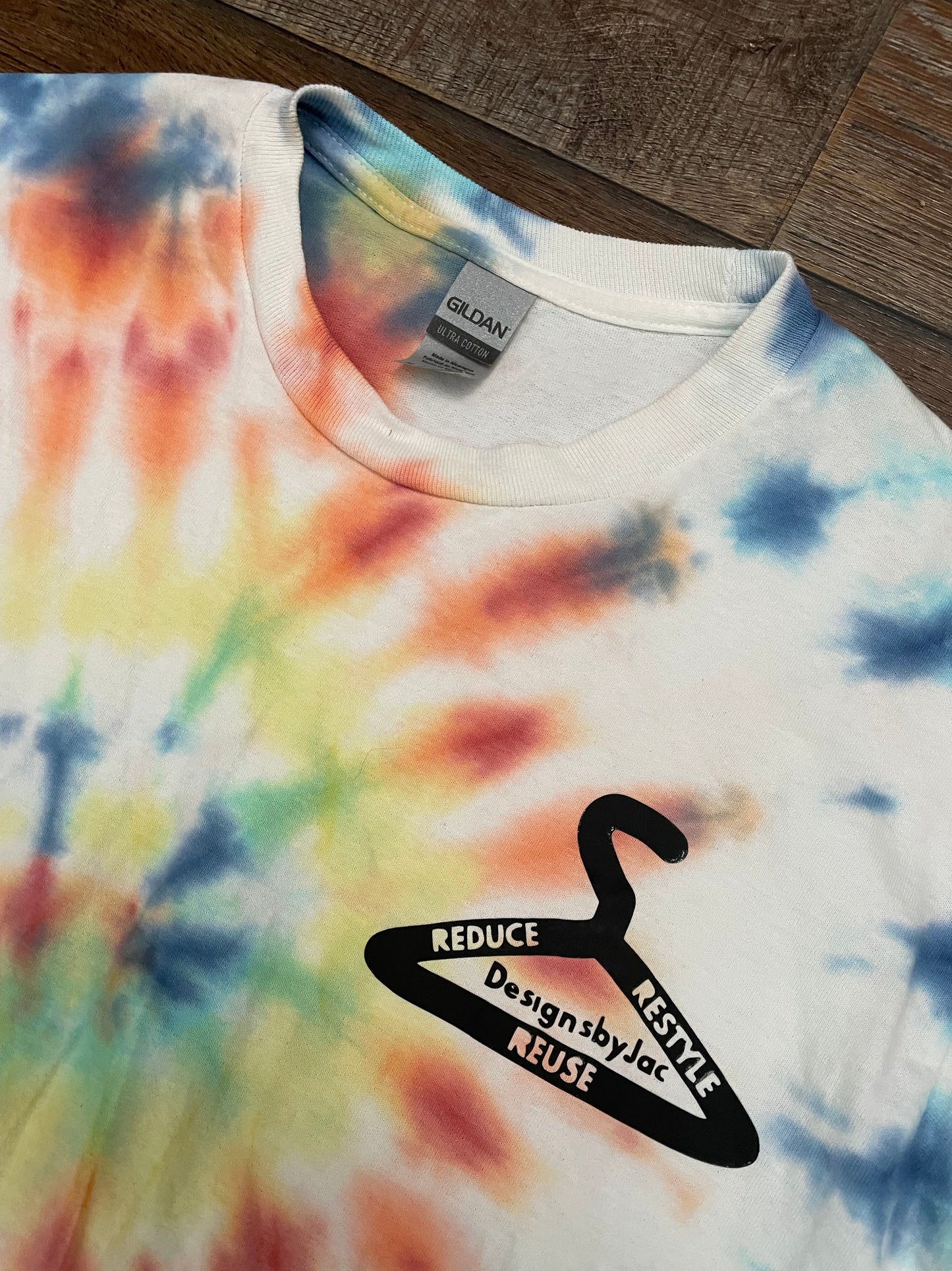 DesignsbyJac Logo T-Shirt