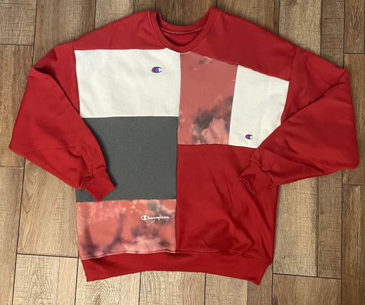 Champ Cubed Crewneck